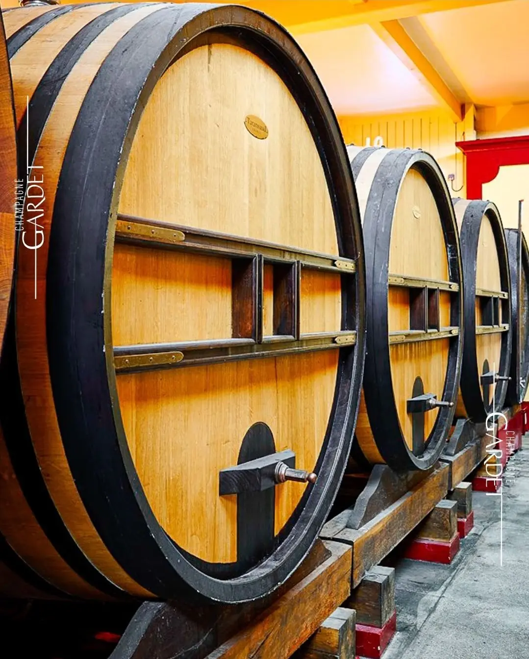 Sabrieren Show Champagner Gardet im Hamburger Club